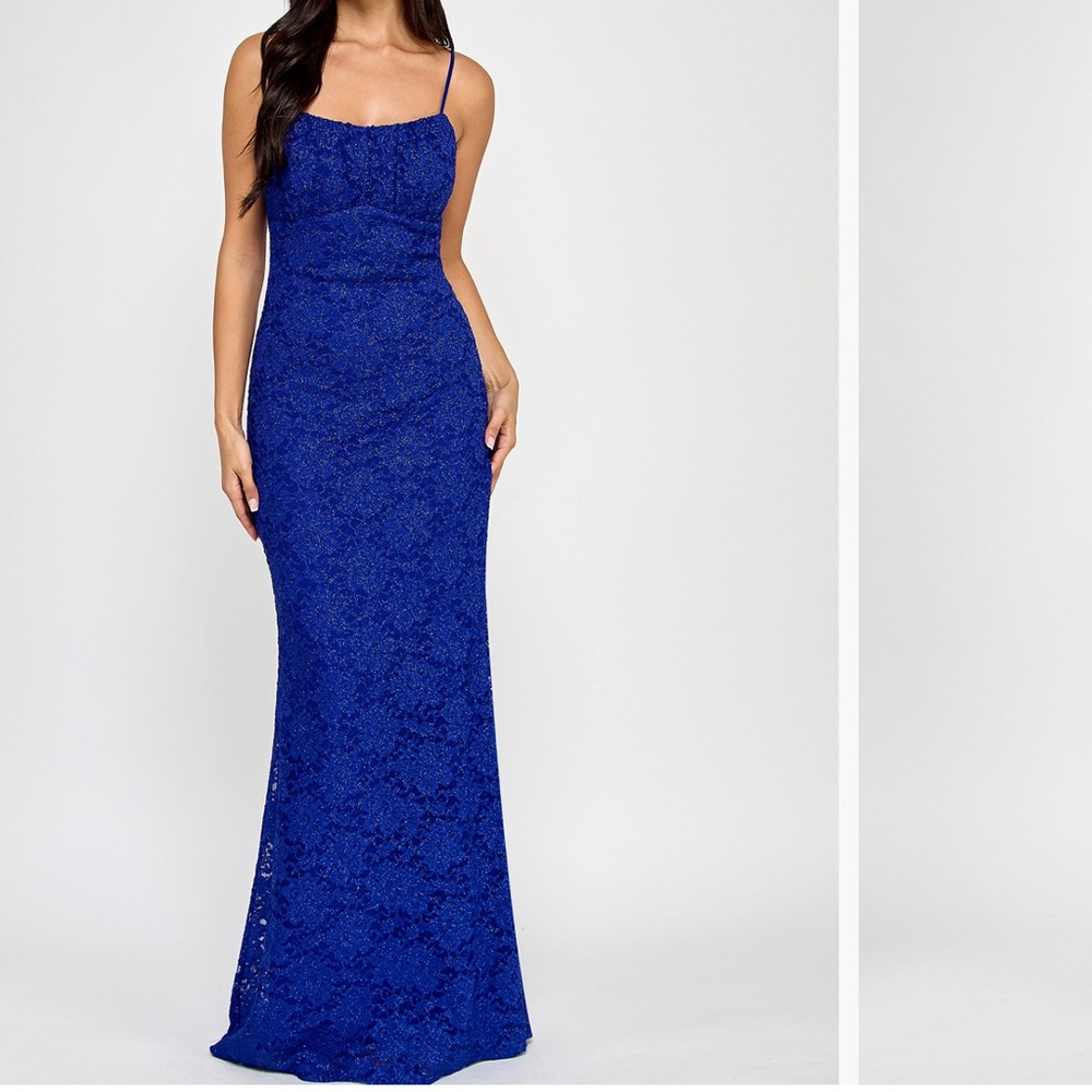 Chic Royal Blue Lace Dress
